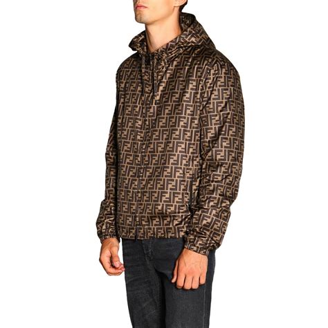 chaqueta fendi hombre precio|Ropa de abrigo de lujo para Hombre .